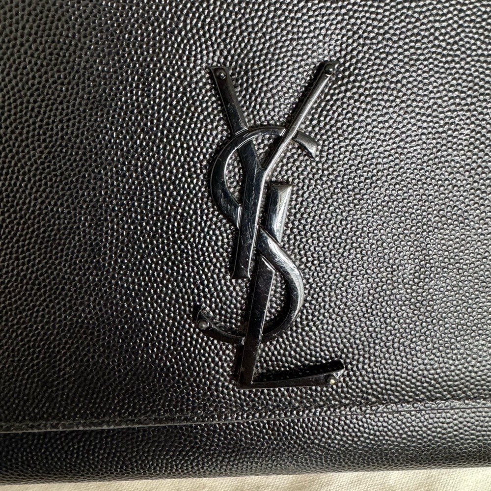 Saint Laurent YSL Medium Grain De Poudre Embossed Leather Black Shoulder Bag - Picture 3 of 16